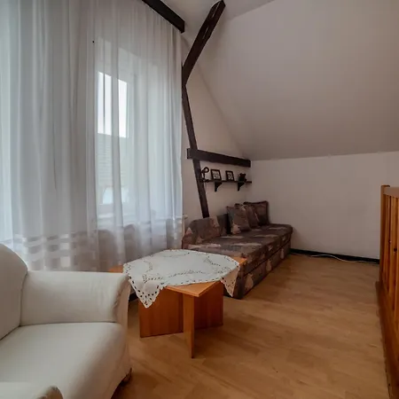 Otel Osrodek Lbn-huta *