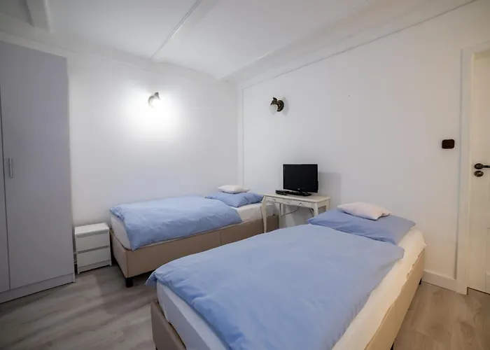 Osrodek Lbn-huta * Huta (Ostrow Wielkopolski)