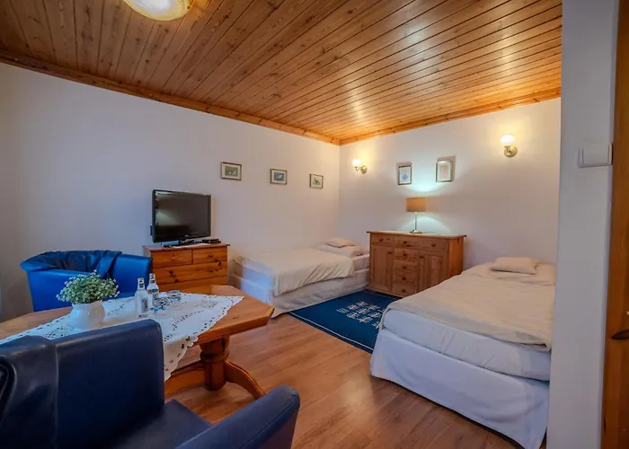 Osrodek Lbn-huta Otel *