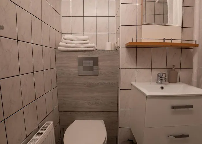 Osrodek Lbn-huta Otel *