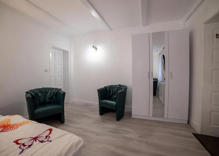 Otel Osrodek Lbn-huta Huta (Ostrow Wielkopolski)